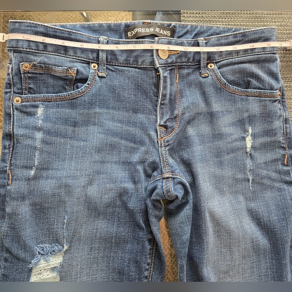 Express Legging Low Rise Ripped Pants - Picture 8 of 11